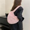 Bolsos transfronterizos2023 nuevo otoño e invierno color de contraste portátil bolso de hombro bolso de axila simple casual Bolso de felpa avanzado