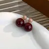 Pendientes de Bola de Color Caramelo de Gama Alta con Diseño de Nicho, Pendientes Femeninos y Lindos, Pendientes Versátiles de Dos Formas Retro para Mujer