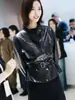 Jaqueta de Couro Estilo Wang Luodan para Mulheres, Outono 2026, Gola Alta, Cintura Marcada, Jaqueta de Couro Emagrecedora, Casaco para o Dia a Dia, Tamanho Grande