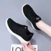 Zapatos Deportivos para Mujer de Comercio Exterior Otoño Nuevo Malla Flyknit Transpirables Zapatos Casuales Suela Suave Ligeros Zapatos para Correr Venta Caliente Transfronteriza