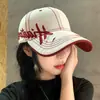Gorra de béisbol bordada con letra para mujer, ala ancha, cara grande, gorra tipo pico de pato, circunferencia de cabeza grande, copa profunda, sombrero de uso diario que hace que la cara se vea más pequeña