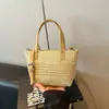 Cesta de verão listrada trançada, 2026 grande capacidade, bolsa de praia de palha estilosa para férias, bolsa de ombro, bolsa transversal e bolsa tote