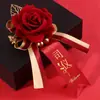 Lapela de Casamento Celebração de Casamento Noivo Noiva Suprimentos Pai Mãe Padrinho Madrinha Família Conjunto Completo Alfinete Real Flor