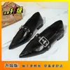 Zapatos Negros Versátiles de Piel Suave con Punta Fina 2026 Nuevos Elegantes Zapatos de Piel Estilo Francés Retro con Hebilla Metálica para el Trabajo Zapatos de Mujer