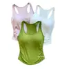 Camisola roja para mujer, nuevo modelo de verano 2026, adecuada para usar como prenda exterior, con copas en el pecho, hermoso diseño en la espalda, cuello halter, top sexy