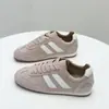 Populares Zapatos de Entrenamiento Alemanes para Mujer, Rojos de Suela Plana Ligeros de Cuero Genuino 2026 Nuevos Retro de Suela Blanda Zapatos para Estudiantes