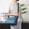 Mochila Casual Coreana Ligera Simple Estilo Callejero para Hombre Bolso Cilíndrico Multifuncional Bolso Cruzado Deportivo Casual de Moda para Hombre