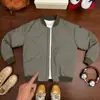 Chaqueta de Hombre Estilo Americano para Primavera y Otoño Chaqueta de Béisbol Corta de Gama Alta Versátil Moda Casual Tres Pruebas Chaqueta de Vuelo