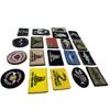 Parche de Tela Bordado Blanco y Negro Borde Rojo Impreso Velcro Criaturas Animales Insignia Cuadrada Parche Táctico Velcro