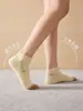 Meias Soquete Curtas de Animal Cartoon Genuíno Cor de Feijão Vermelho para Mulheres, Respiráveis, Absorventes de Suor, Não Abafam, Meias Cano Curto Fofas para Todas as Estações, Fonte Atacadista