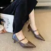 Nuevos Tacones de Aguja Versátiles Retro de Punta Fina con Corte Bajo y Diseño Elegante, Tacones Altos Simples de Una Correa, Primavera 2026