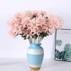 Material de Flor para Casamento Simulada, Crisântemo de Garra Grande, Arranjo de Flores para Salão de Casamento, Flor Artificial Única, Guia de Caminho com Flor de Seda Flor Artificial