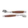 Venta al por mayor de fábrica acero inoxidable mango de madera cuchillo raspador para eliminar piel muerta callosidades cuchillo de pedicura córnea tabla para frotar pies