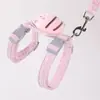 Suministros para mascotas transfronterizos: Linda correa para gato abeja, arnés ajustable en forma de I anti-escape para pasear gatos