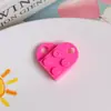 Llavero de Bloques de Construcción Color Amor Accesorios Joyería DIY Material Colgante Hecho a Mano Doble Agujero Colgante Empalmable Corazón de Melocotón
