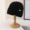 Gorro para Hombre Otoño e Invierno Estilo Nuevo Forrado de Felpa Cálido Cortavientos de Lana Gorro de Punto Engrosado Protección para Orejas Ciclismo al Aire Libre