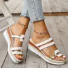 Nuevas sandalias de mujer de talla grande para comercio exterior 2026, sandalias romanas de cuña versátiles de estilo europeo y americano de verano, sandalias de plataforma de suela gruesa para mujer