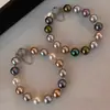 "Reina Mariposa Negra" Perla Shijia de Color Mixto Tahitiano Color Morandi Pulsera Lujo Accesible Pulsera con Hebilla Magnética Anticaída