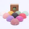Esponja de limpeza facial de konjac hemisférica redonda esponja de limpeza facial de konjac liofilizada estado seco esponja de limpeza facial de konjac estado seco esponja de limpeza facial