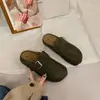 Mules estilo francês de nicho com bico dividido e fechado para mulheres, sapatos preguiçosos de calçar com solas grossas, chinelos de outono com salto fino