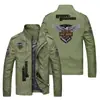 Primavera y Otoño 2025 Nueva Chaqueta Deportiva con Logo de Coche Chaqueta Moda Tendencia Transfronteriza Talla Grande Ropa para Hombre de Comercio Exterior Europeo y Americano Cremallera