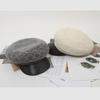 Gorra de visera de cuero para mujer de otoño e invierno, textura tejida, sombrero de lana versátil, gris ahumado, blanco cremoso, estilo coreano, que estiliza el rostro, gorra pequeña de pintor
