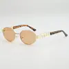 Óculos de Sol Feminino Estilo Light Luxury 2026 Metal Olho de Gato, Proteção UV, Uso Duplo para Uso Diário, Férias e Dirigir, Óculos de Sol com Efeito Emagrecedor