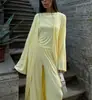 2025 Estilo Europeo y Americano Cintura Ceñida Adelgazante Versátil Ropa de Trabajo Casual Pantalones de Pierna Ancha Conjunto de Tres Piezas Top Chaqueta Vacaciones Ocio