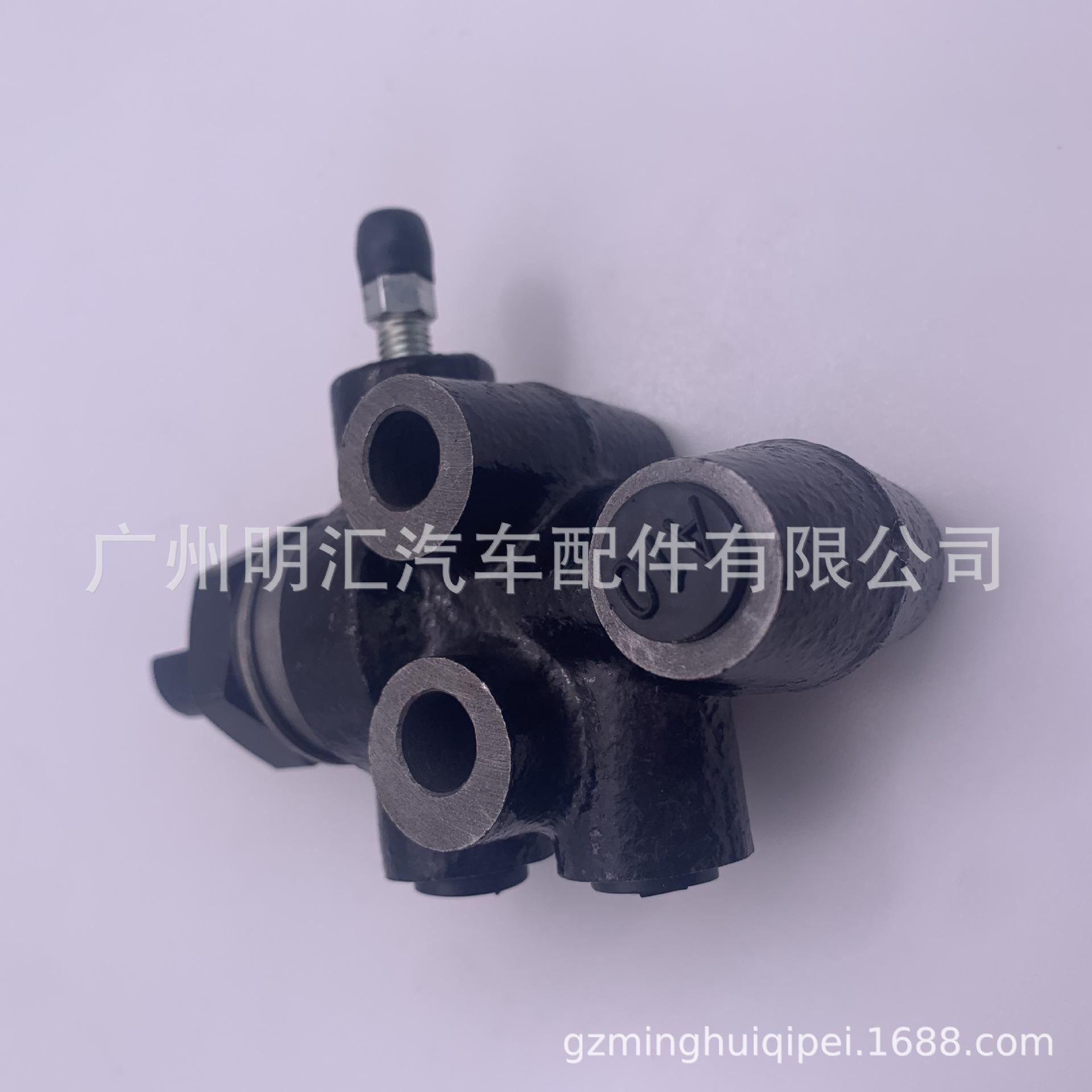 E23AB782E9BC1D15DE1E94CCB2E1C0