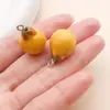 Colgantes de resina lindos con forma de fruta al por mayor, dijes 3D realistas, llaveros DIY, correas para teléfono y accesorios de joyería
