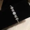 Pulseira de Zircônia Cúbica Brilhante em Formato de Flor Oval, Joia Fresca e Doce, Luxuosa e Versátil