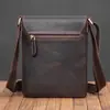 Atacado transfronteiriço de novas bolsas de ombro casuais masculinas, bolsas tiracolo de couro crazy horse, bolsas artesanais de couro genuíno, bolsas simples para iPad
