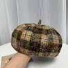 Otoño/Invierno 2025 Estilo Pequeña Fragancia Retro Beret Melard Plano Superior Elegante Moda Sombrero Beret Calabaza para Mujer