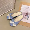Mules slip-on versáteis de boca rasa retrô, chinelos da moda para mulheres, bico redondo, novo estilo, laço, verão 2026, francês