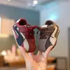 Sapatos de caminhada para bebê, sapatos de bebê para primavera e outono, sola macia, antiderrapante, para meninos e meninas de 1 a 3 anos, tênis casuais alemães de treinamento, tênis para meninas