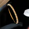 Moda Transfronteriza Europea y Americana Forma de Serpiente de Circonita Pulsera Geométrica Lujo Ligero Sensación de Alta Gama Pulsera Diseño de Nicho Joyería de Mano de Moda para Mujeres