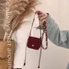 Bolsa mini requintada transfronteiriça novo estilo personalizada moderna para meninas envelope vermelho bolsa de exterior bolsa de ombro única transversal casual da moda