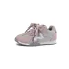 Zapatos casuales de moda y versátiles para niñas, nueva colección primavera/verano 2026, zapatos infantiles de suela blanda estilo Forrest Gump, cómodos y elegantes para niños mayores