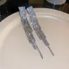 Moda Europeia e Americana Elegantes Brincos Longos com Franjas Corrente de Diamantes Super Brilhantes Brincos Atmosféricos Exagerados Brincos de Alta Qualidade para Mulheres