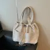 Bolso tote de pana para mujer 2026 nueva moda bolso de hombro de gran capacidad bolso de mano casual versátil para la escuela y el trabajo