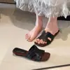 Sandalias de Verano 2026 Nuevo Estilo de Moda con Tacón Grueso y Diseño sin Cierre para Mujer, Elegantes con Punta Cuadrada, Adecuadas para Usar con Vestidos, Sandalias de Tacón Medio