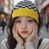 Gorro de Lana Tejido para Mujer Otoño e Invierno Versátil Circunferencia de Cabeza Grande Verde Holgado Ins Moda para Adelgazar la Cara Juego de Guantes