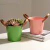 Maceta Nórdica para Suculentas de Balcón Beige con Asa de Metal Maceta Pequeña de Hierro Almacenamiento para el Hogar Cubo Pequeño Maceta para Plantas Bonsái