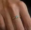 Anillo Fino Vintage Cuadrado de Diamante Retorcido Popular de Xiaohongshu, Anillo de Nicho de Alta Gama, Anillo para el Dedo Índice, Envío Directo