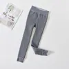 Estilo Outono e Inverno Calça Térmica Grossa com Forro de Lã para Crianças Roupa Externa para Meninas Macacão de Listras Verticais Lã Quente Calça de Nove Pontos com Cobertura para os Pés