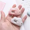Cuchillo de Utilidad con Forma de Creative Cloud, Abrepaquetes Mini Lindo, Cuchillo Pequeño Portátil para el Hogar, Cuchillo Retráctil para Cortar Papel