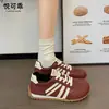 Tênis de treino alemães originais, de sola plana, leves, para mulheres, nova coleção outono 2026, tênis brancos respiráveis, tênis casuais atléticos de sola macia, tênis de skate