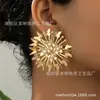 Brincos de metal com pérola, borboleta, flor, pérola, brincos de personalidade nicho, brincos exagerados da moda para senhoras, brincos de comércio exterior