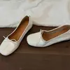 Versión de piel de oveja~Bailarinas estilo francés con lazo y tacón oculto, zapatos de tacón bajo cuadrados para mujer, zapatos de cuero retro para commuting