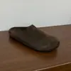 Versão em Couro~Estilo Preguiçoso Slip-On Casual Sapatilhas Fechadas Meio Sapatos com Sola Grossa para Mulheres, Uso Externo de Inverno, Sapatos Birkenstock de Couro Genuíno com Forro de Lã
